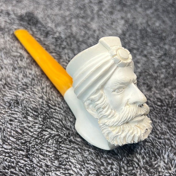 HAND CARVED MAN GENUINE BLOCK MEERSCHAUM PIPE VINTAGE MADE IN TURKEY - Picture 3 of 12